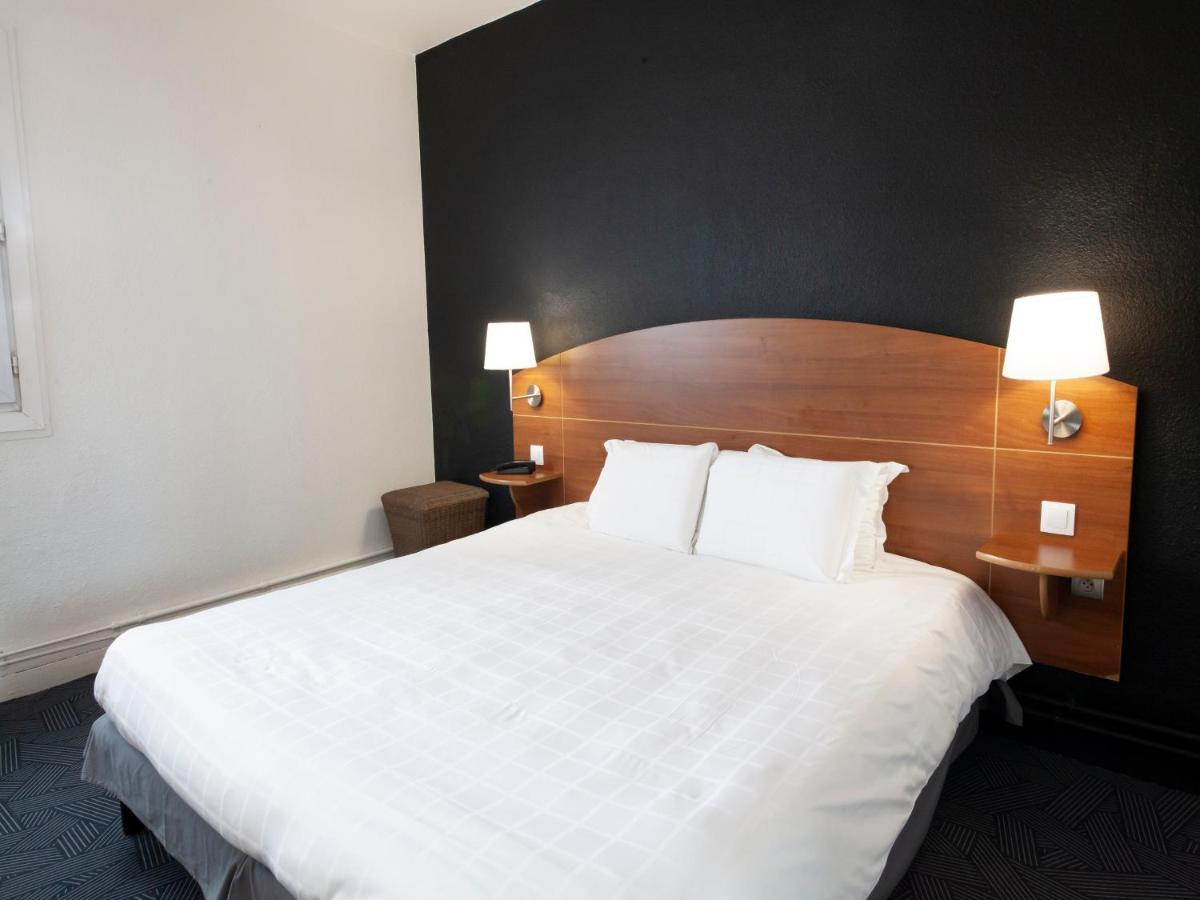 Kyriad Hotel Clermont Ferrand Centre Exterior photo